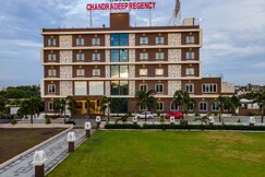 Hotel Chandradeep Regency