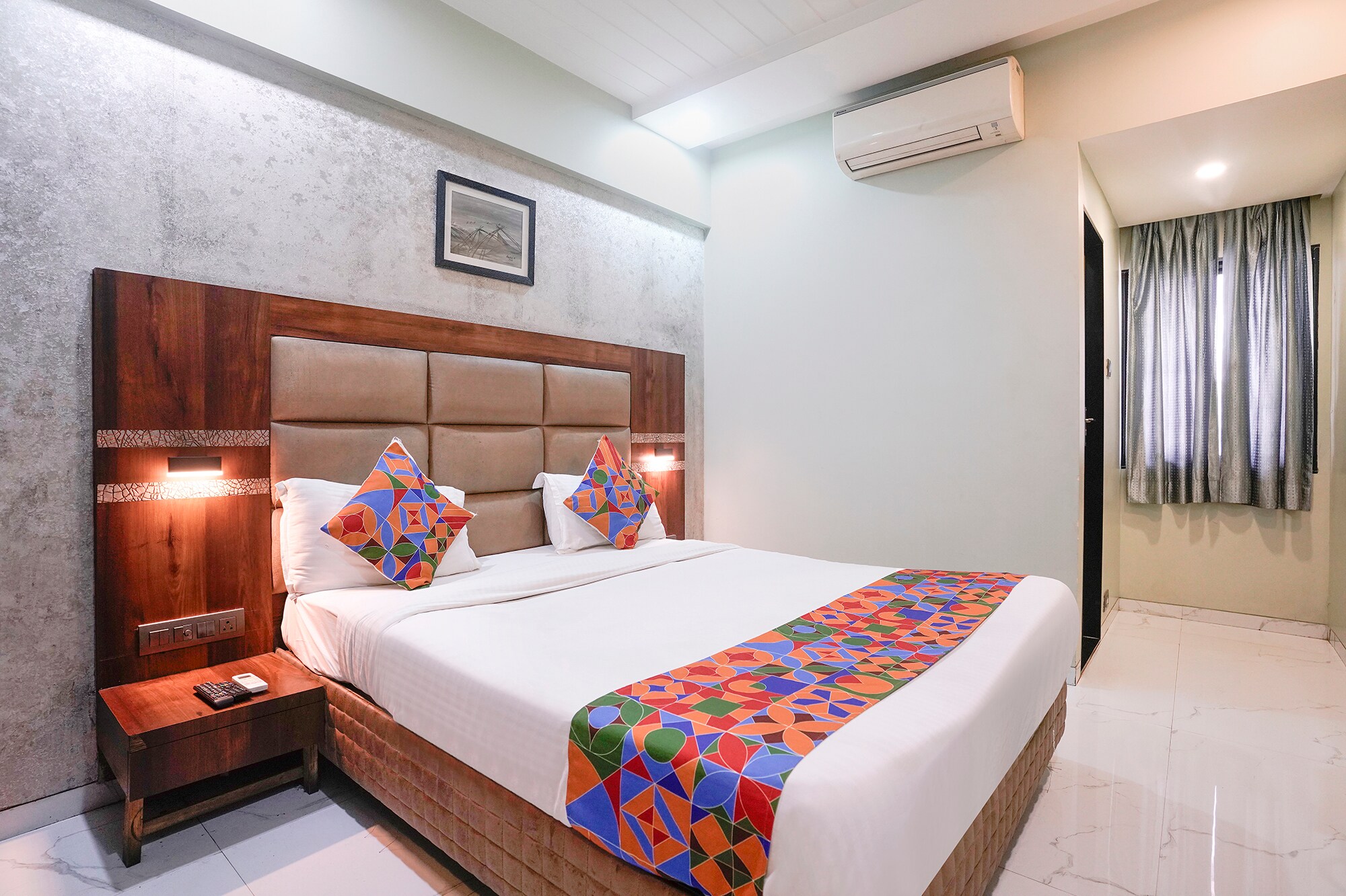 FabHotel Prasad International - Tap to explore photos