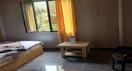 Hotel River View Room Type - Deluxe Double Bed Room