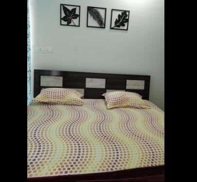 Sonya's Premium 1bhk - Near EON IT park - Tap to explore photos