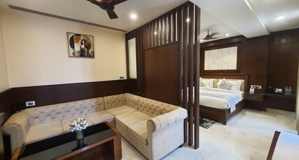 YKM HOTELS AND RESORTS Room Type - Premium Deluxe Room with Living Area