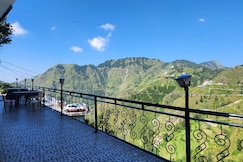 Monal Cafe &Homestay