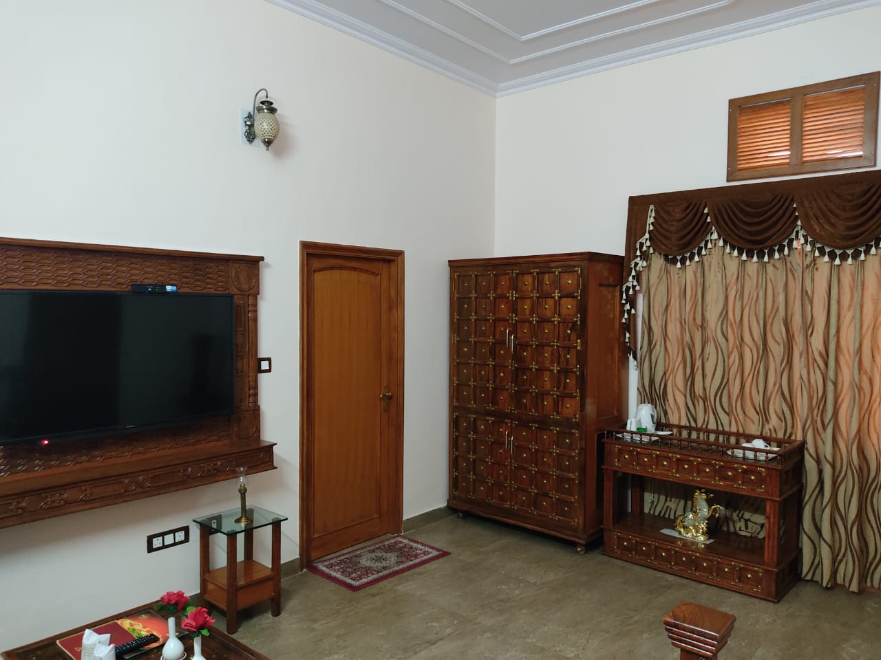 Shakti Palace - Tap to explore photos