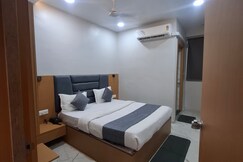 Hotel Kalyan Palace.