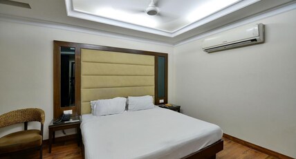 Hotel Metro 35 Room Type - Deluxe Room