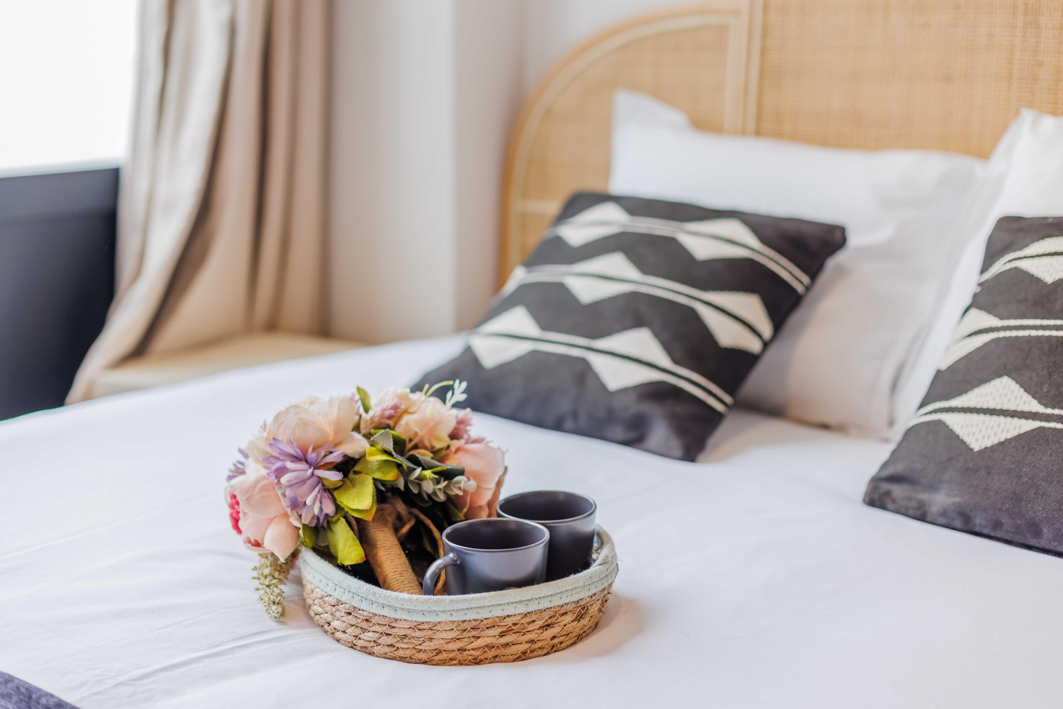 Comfortable flat - 1BR/4P - Place de Clichy - Tap to explore photos