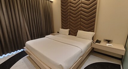 Hotel Akshay Palace Room Type - Suite Room