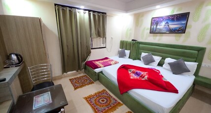 Hotel Darshini Inn Room Type - Triple Bed Room