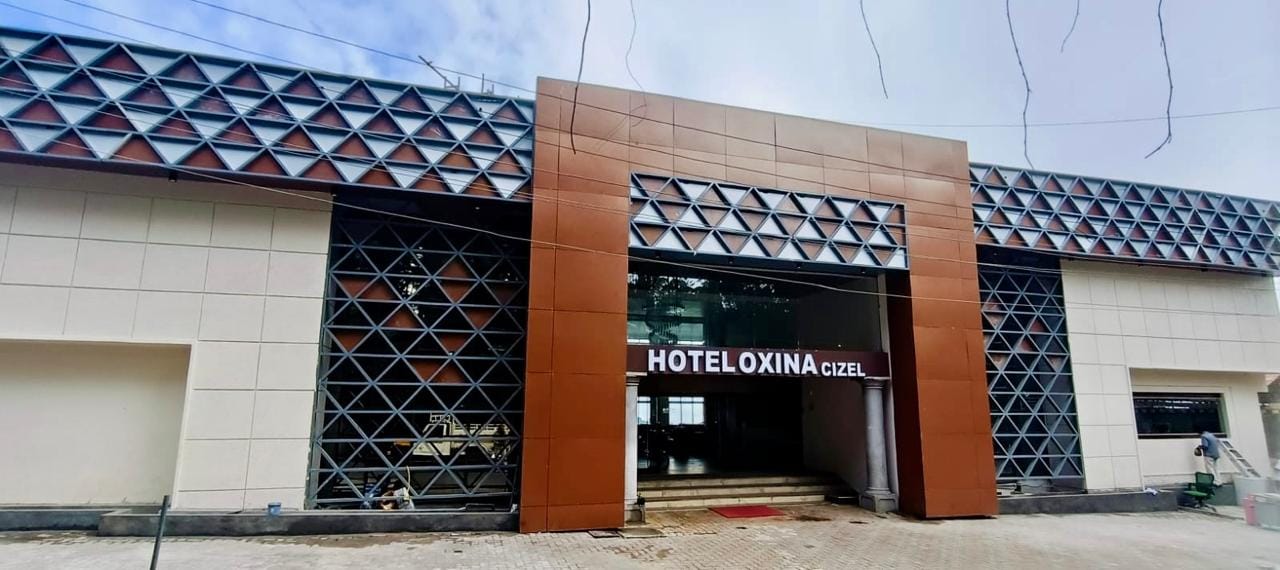 HOTEL OXINA CIZEL - Tap to explore photos