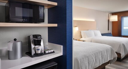 Holiday Inn Express & Suites Lockport, an IHG Hotel Room Type - 2 Queen Beds Suite Sofa Bed