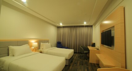 BAY VIEW HOTEL VIZAG Room Type - Deluxe Room - Twin Bed - Non smoking