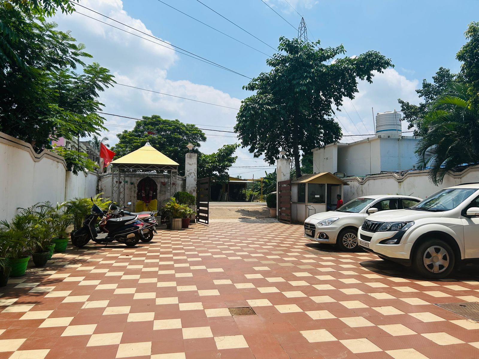 Hotel Dayal Residency - Tap to explore photos
