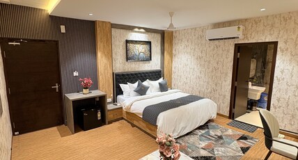 Cya Inn Room Type - Executive Room - AC