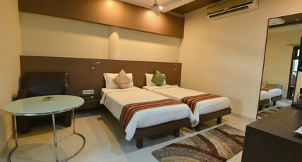 Dibrugarh Club House Room Type - Executive Twin beeded Room