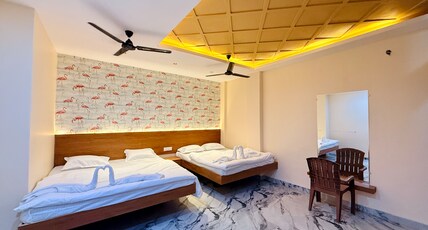 Hotel GURUKRIPA mhow Room Type - Bedroom 4