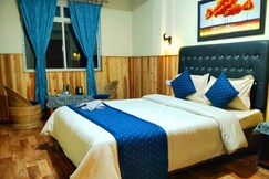 Hotel Himalayan Queen