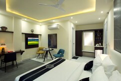 Address of Mohan Tulip ( Oliive-the roof top lounge)