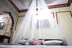 Prism Ultra Luxurious Staycation