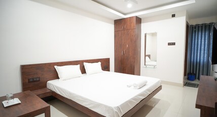 Hotel Royal Majestic Room Type - AC Double Room