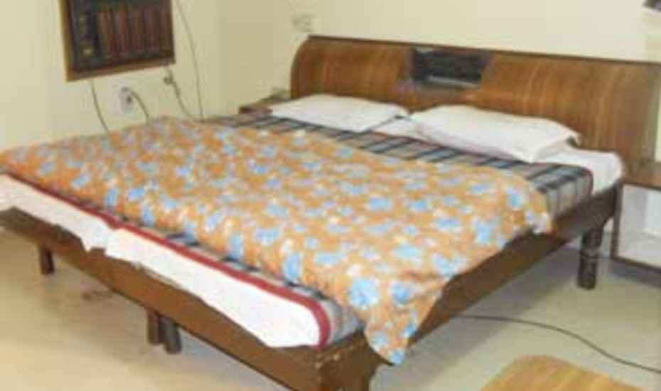 Hotel Chander Lok - Tap to explore photos