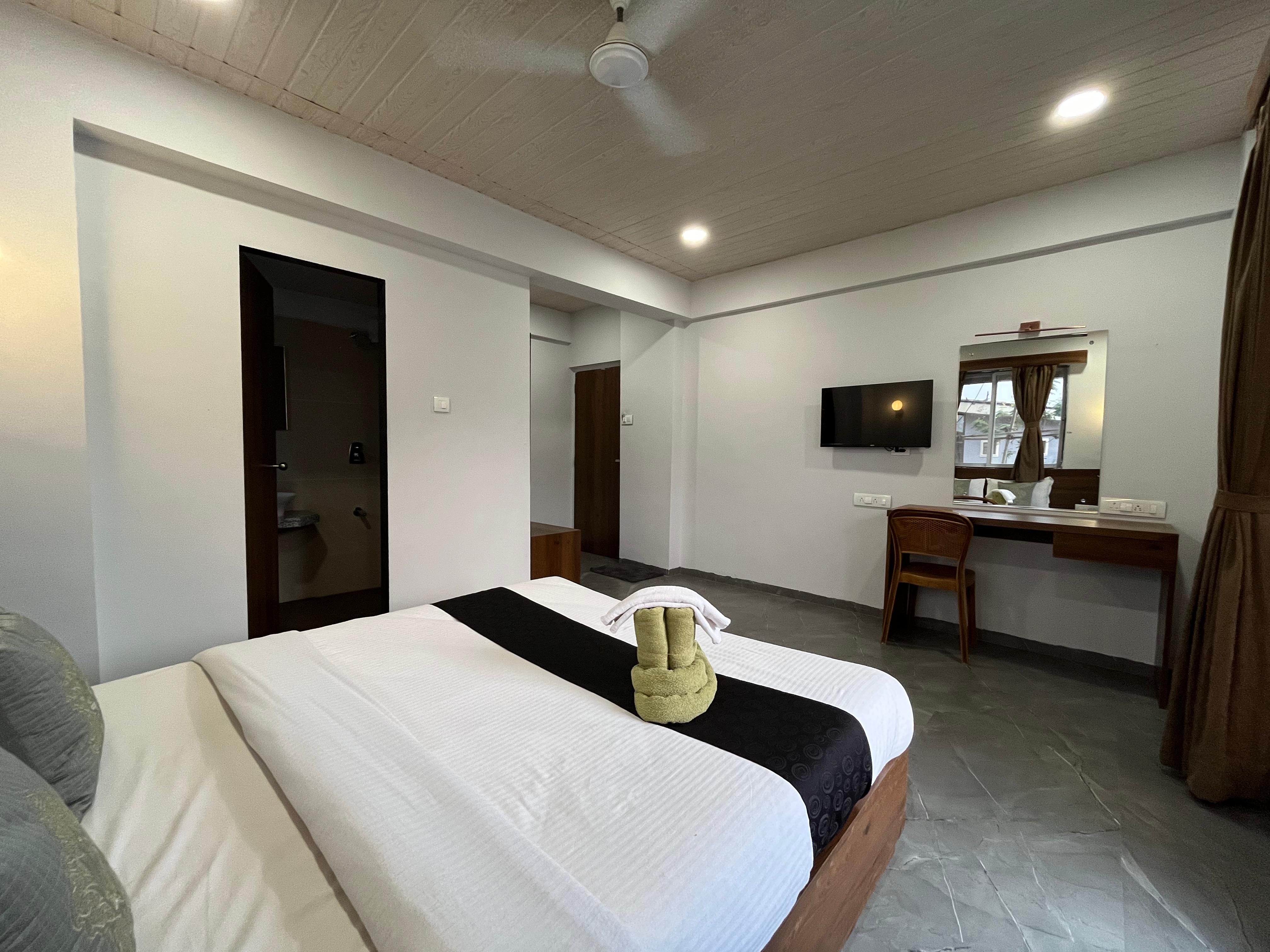 Hill Rock Resort & Villas - Tap to explore photos