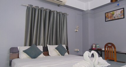 HOTEL COMFORT STAY Room Type - Standard Double Room