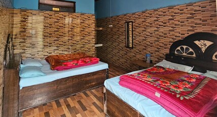 Chopta Green view resort bhulkan Room Type - Room 302