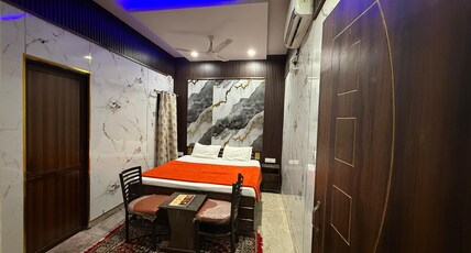 Dream Lounge Room Type - Deluxe Room