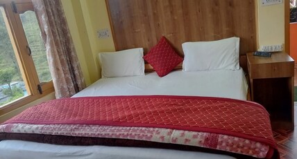 BUGYAL EAST END ROOMS HOMESTAY Room Type - 102