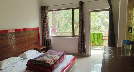 Shivanya Guest House & Restaurant Room Type - Bedroom 7