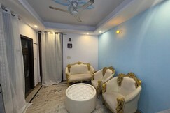 Modern 1BHK Free Gym for Guests