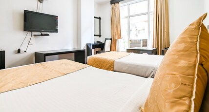 Hotel CLARK INN KAUSHAMBI Room Type - Superior Room