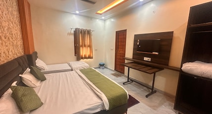 Hotel Shri Chandrawala Stays Room Type - Triple Bed