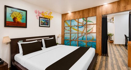Super Hotel O Bhangagarh Formerly Plaza Inn Room Type - Super Deluxe Room Super Hotel O Bhangagarh Formerly Plaza Inn Room Type - Super Deluxe Room