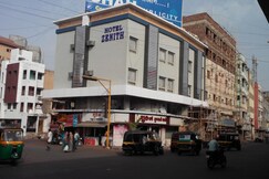 Hotel Zenith