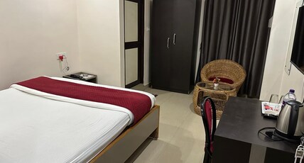 Hotel VIP Regency Room Type - Standard Room Non Ac