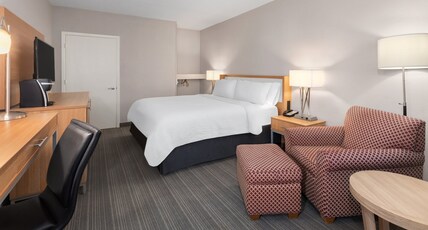 Holiday Inn El Paso West Sunland Park Room Type - 1 King Bd Standard Comm Access Roll Shwr