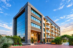 Skyline Resort & Convention Center
