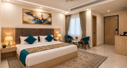 Hotel West End @ Delhi Airport By Luxury Group Room Type - Classic Room with Free WI-FI Hotel West End @ Delhi Airport By Luxury Group Room Type - Classic Room with Free WI-FI