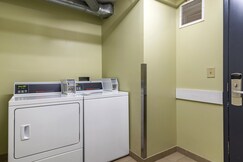 Holiday Inn ATLANTA-INFINITE ENERGY CENTER