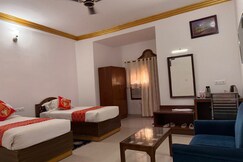 R.K. INTERNATIONAL HOTEL