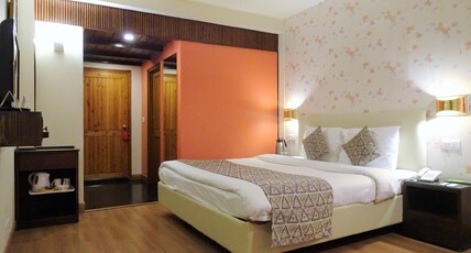 Honeymoon Inn - Mall Road Shimla Room Type - Super Deluxe Room