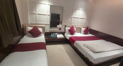 Hotel Anand Palace Room Type - 3 BED ROOM (A.C)