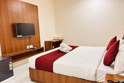 Hotel Janki Elite