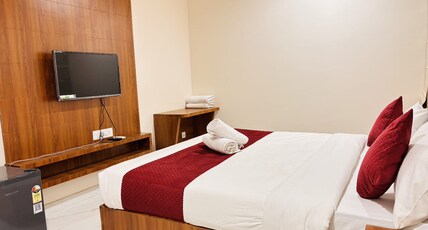 Hotel Janki Elite Room Type - Deluxe Room
