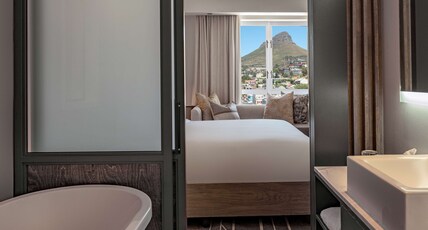 Hyatt Regency Cape Town Room Type - 1 King View