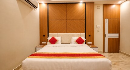 Hotel Priyadarsini Room Type - Super Deluxe