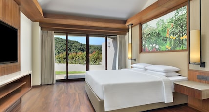 Courtyard by Marriott Mahabaleshwar Room Type - Garden View Room, King Bed, Patio
