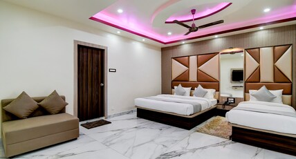 Hotel Rajmahal Room Type - 3 BED ROYAL SUITE