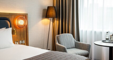 Crowne Plaza Manchester Airport Room Type - Premium Room